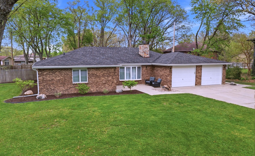 44_815 schilling dr 44