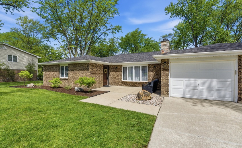 55_815 schilling dr - updated 4