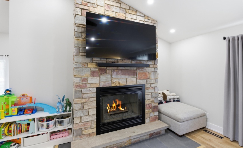 10_815 schilling dr 10