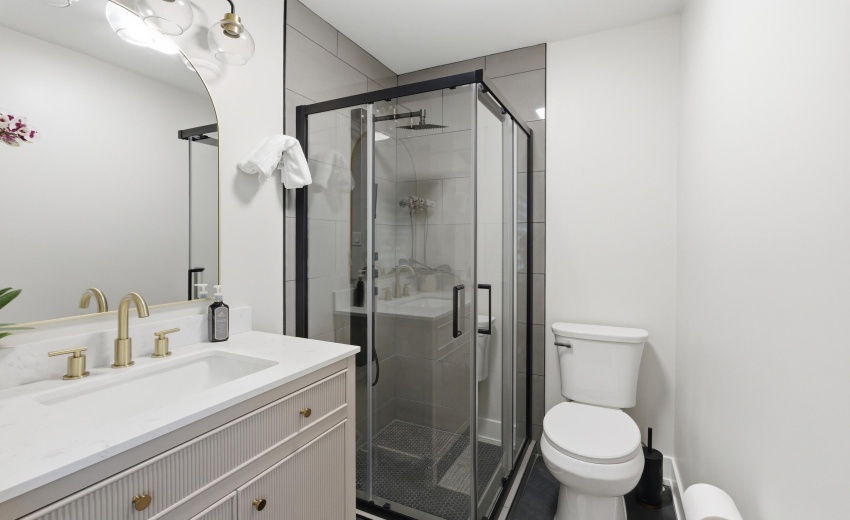 24_815 schilling dr 24