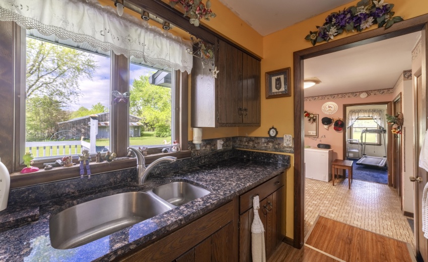 EKitchen1100N0029