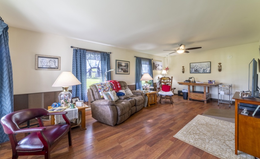 DLiving1100N0017