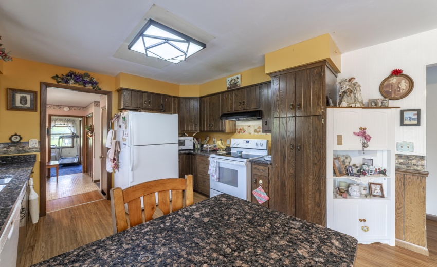 EKitchen1100N0025
