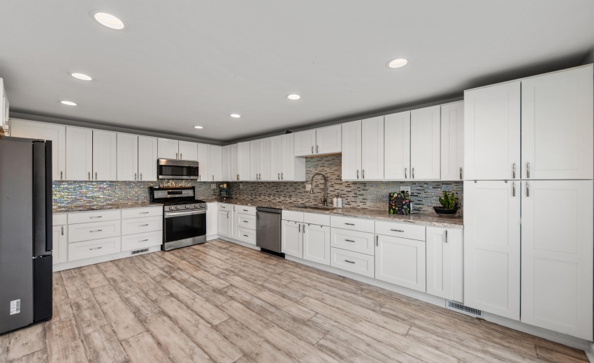 Kitchen 3