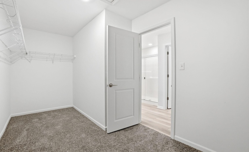 walk in closet