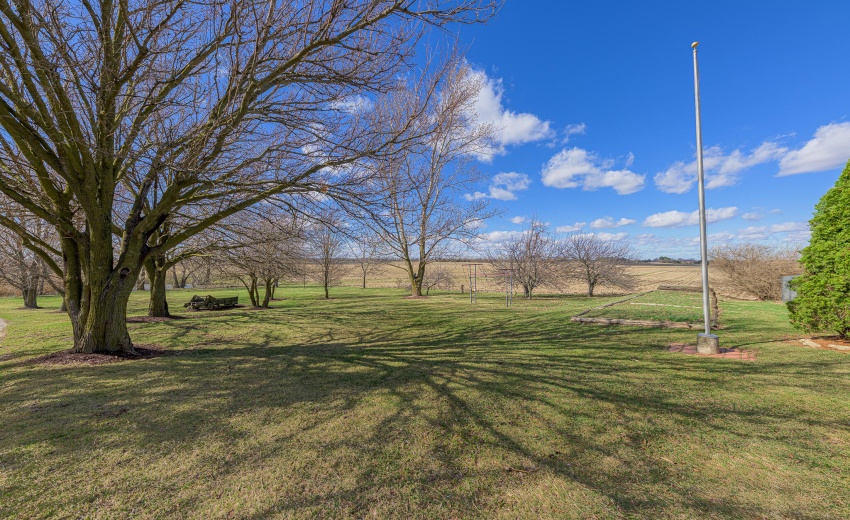 13161 Stateline Rd (32 of 36)