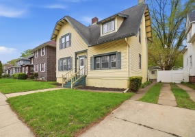 252 Detroit Street, Hammond, Indiana, 4 Bedrooms Bedrooms, 13 Rooms Rooms,2 BathroomsBathrooms,Residential,For Sale,Detroit,NRA837984