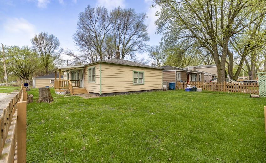 2392 Wheeler St-6