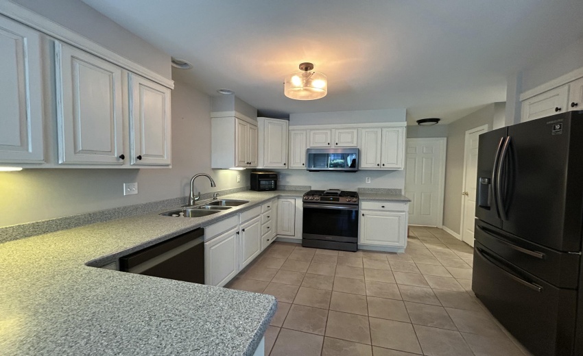 Kitchen 1