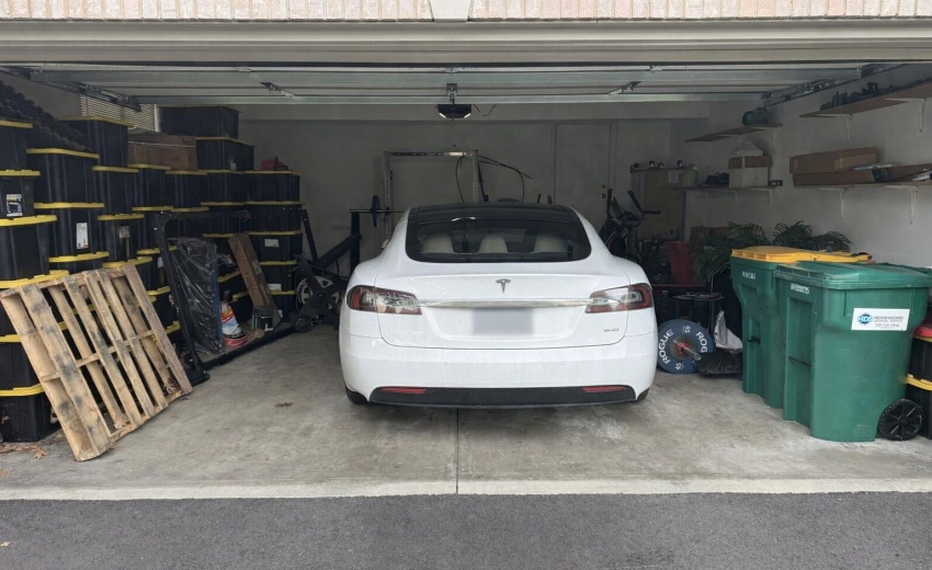 2 Car Garage