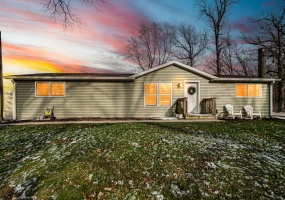 1415 200, Chesterton, Indiana, 3 Bedrooms Bedrooms, 7 Rooms Rooms,2 BathroomsBathrooms,Residential,For Sale,200,NRA838012