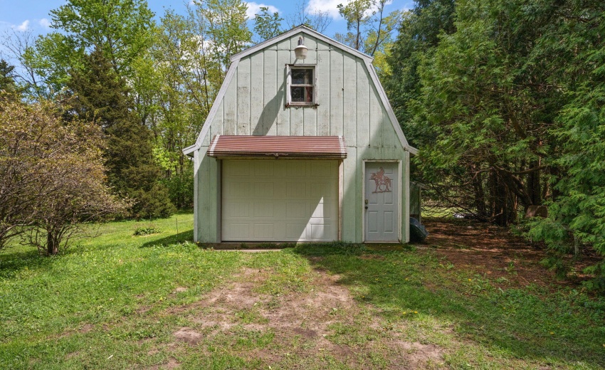 Two story barn!