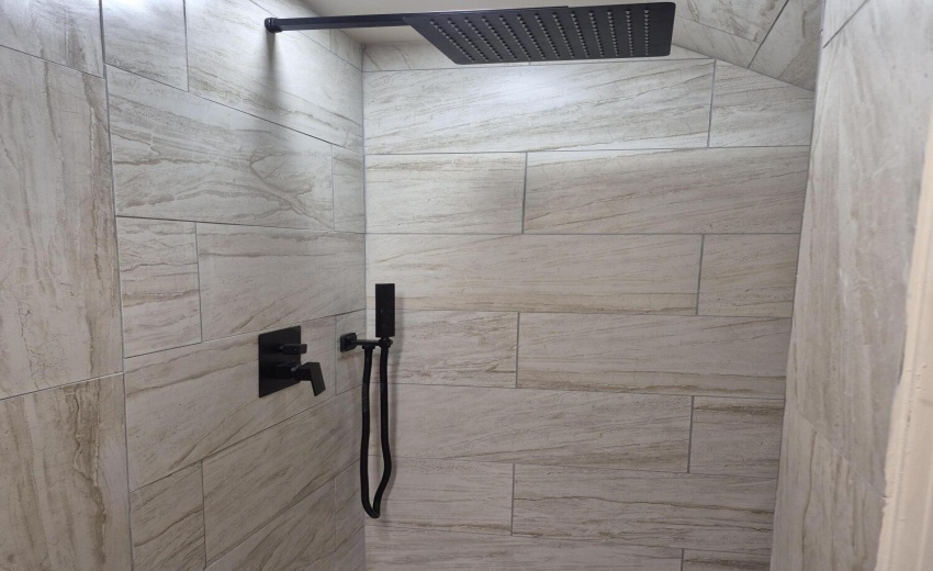 Upstairs Shower