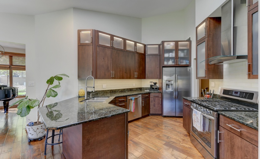 1610 Mourning Dove Drive-16