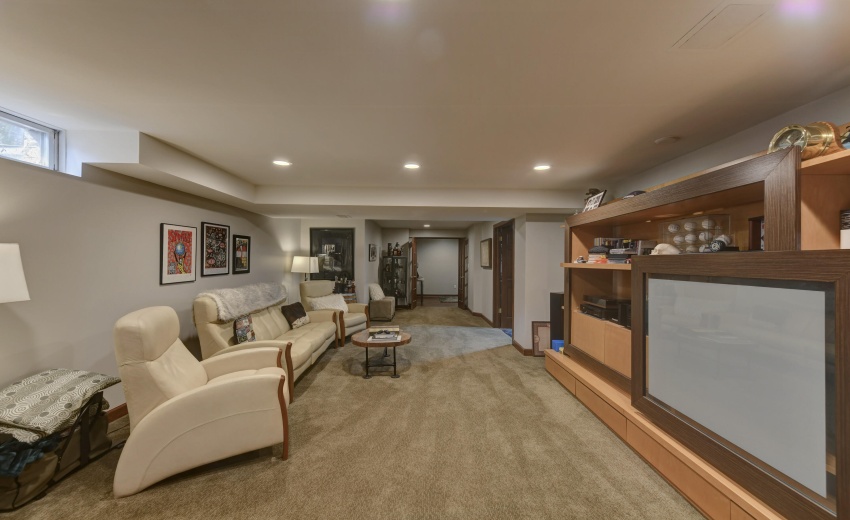 1610 Mourning Dove Drive-32