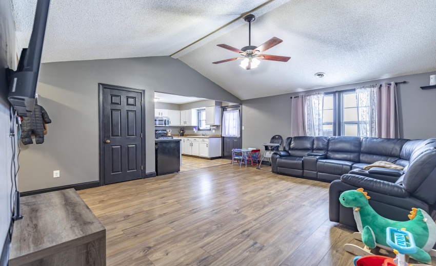 202 S Jefferson St-19 (1)