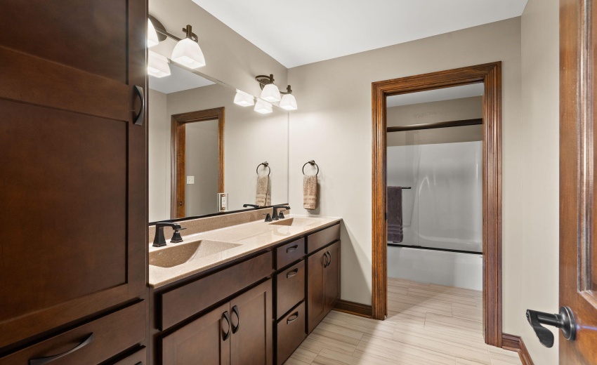 75-web-or-mls-DSC07112
