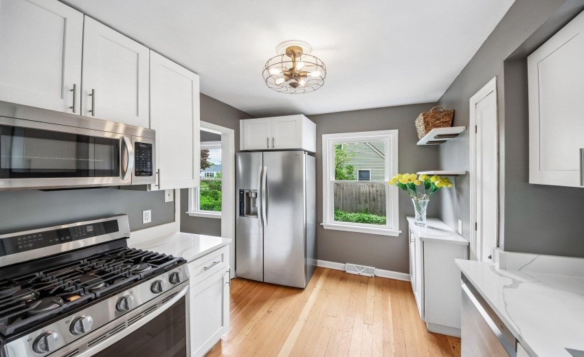12-web-or-mls-Sycamore St-S3004-012