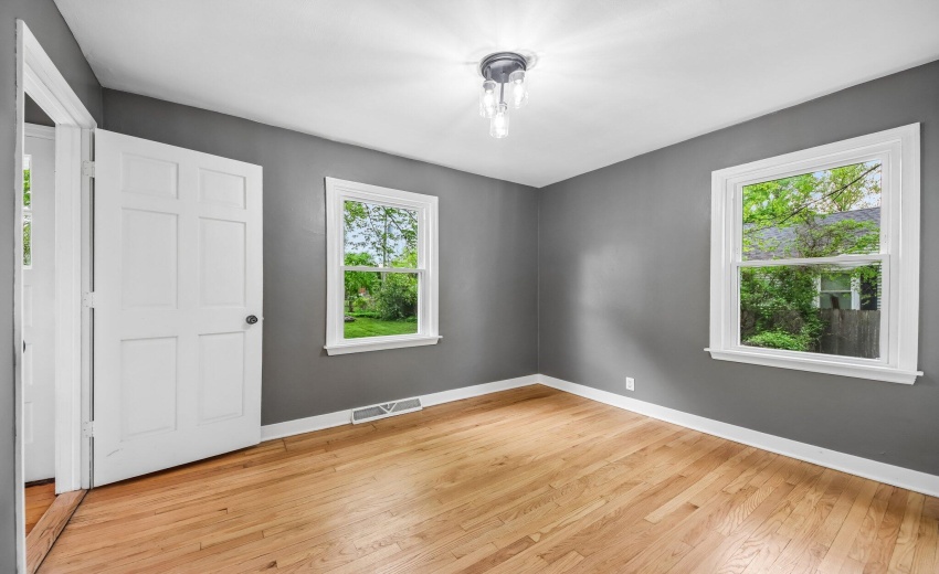 15-web-or-mls-Sycamore St-S3004-015