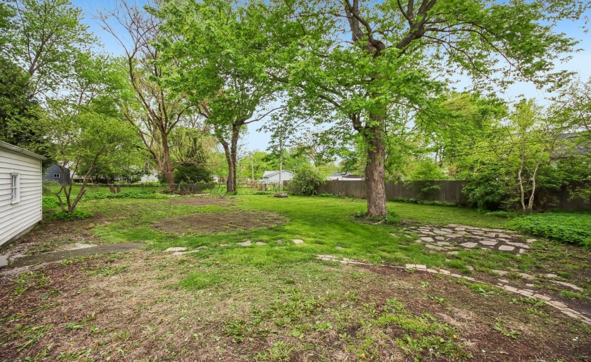 31-web-or-mls-Sycamore St-S3004-031