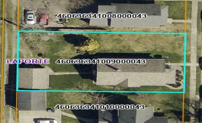 812 Woodward yard pic of property lines