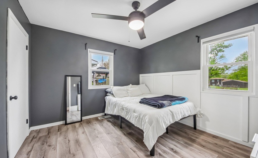 23-web-or-mls-Edison St-S3004-023