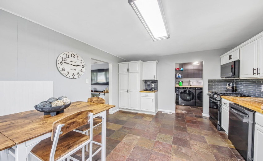 12-web-or-mls-Edison St-S3004-012