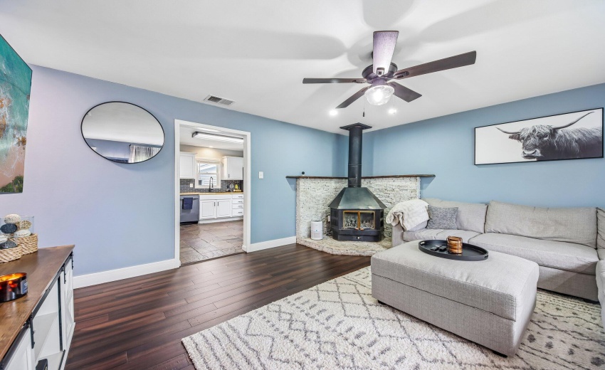 7-web-or-mls-Edison St-S3004-007