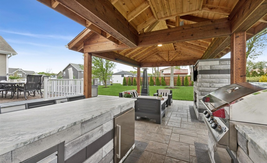 38-Outdoor Kitchen
