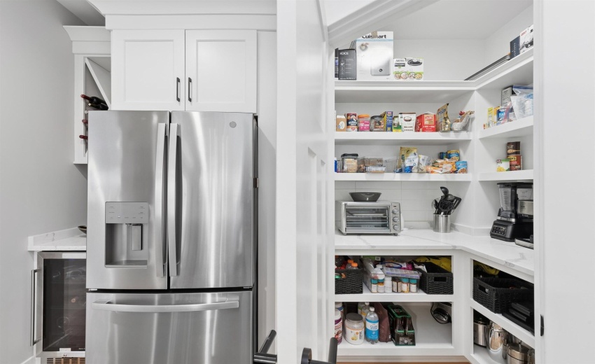 11-Pantry