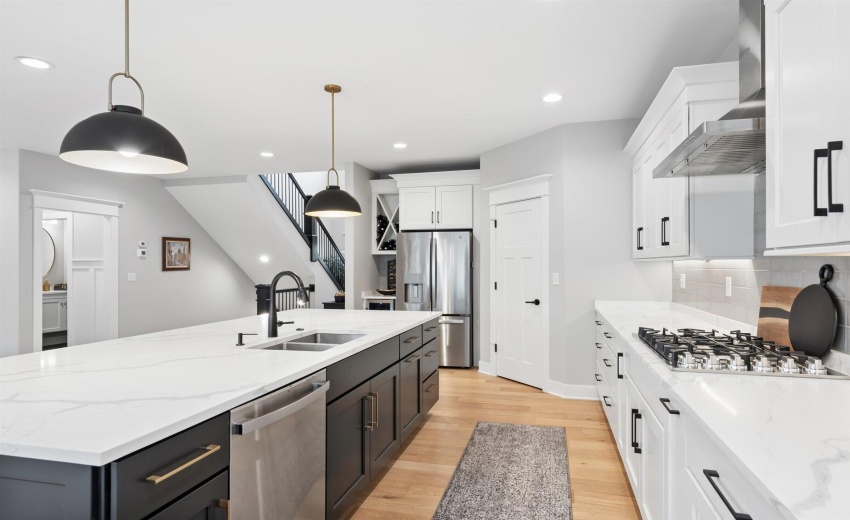 12-Kitchen