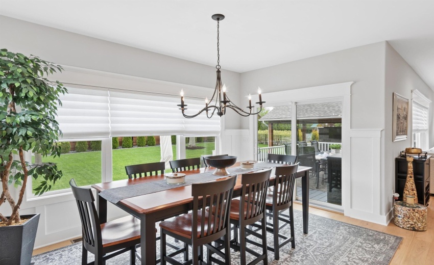 16-Dining Room