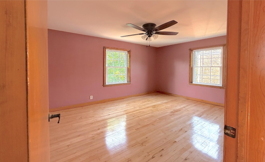 RealtyCam Photo 29
