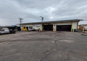 6430 Calumet Avenue, Hammond, Indiana, ,Commercial Sale,For Sale,Calumet,NRA838092