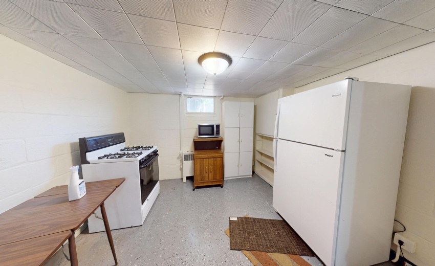 6832-Waveland-Ave-05302025_095647