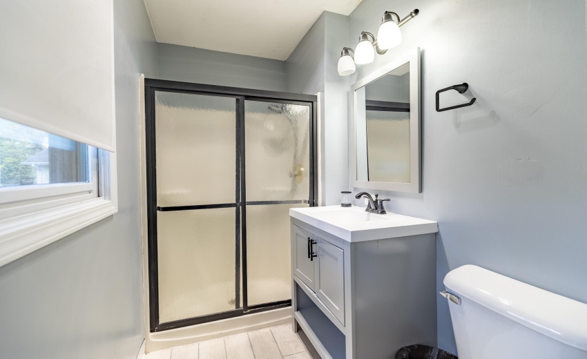 701 N Oriole Ct-25