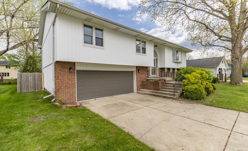 701 N Oriole Ct-4