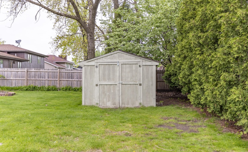 701 N Oriole Ct-10