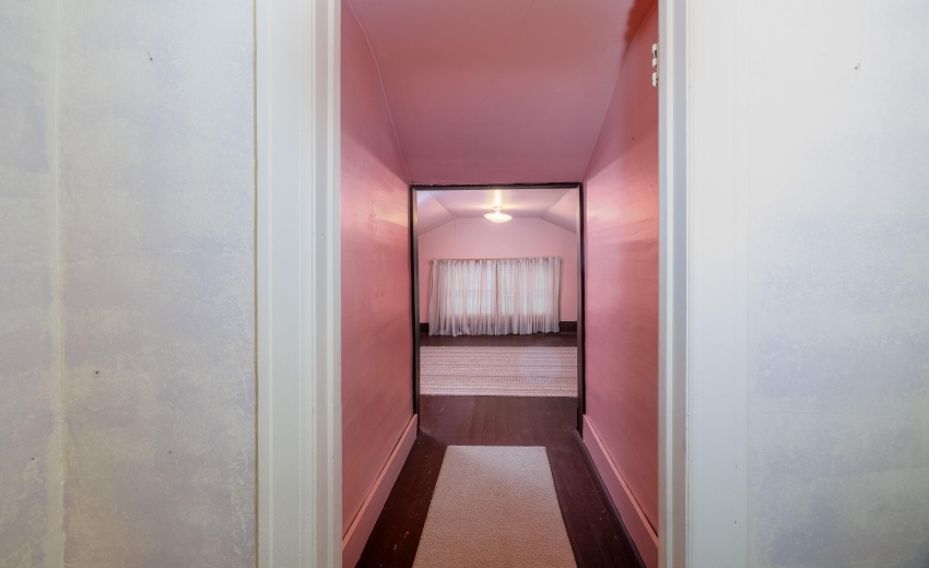 602 E State St Morocco-22