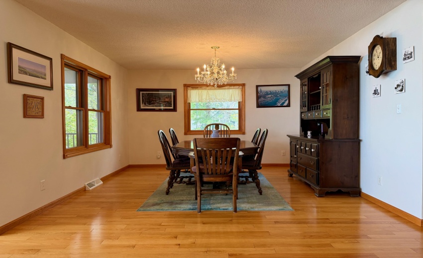 Dining Rm