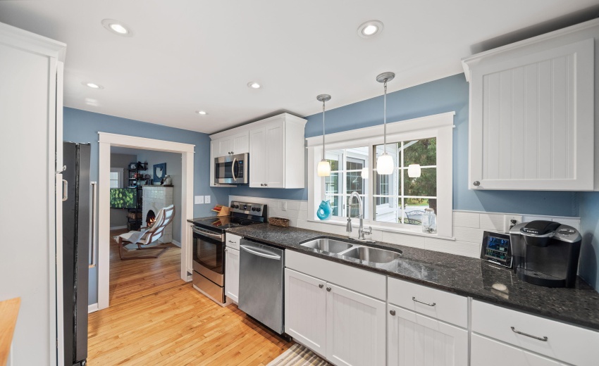 Kitchen 2
