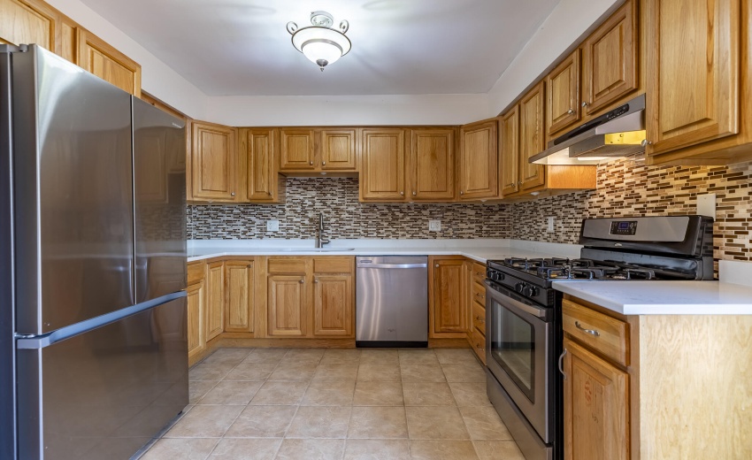 431 S Liverpool Rd-20