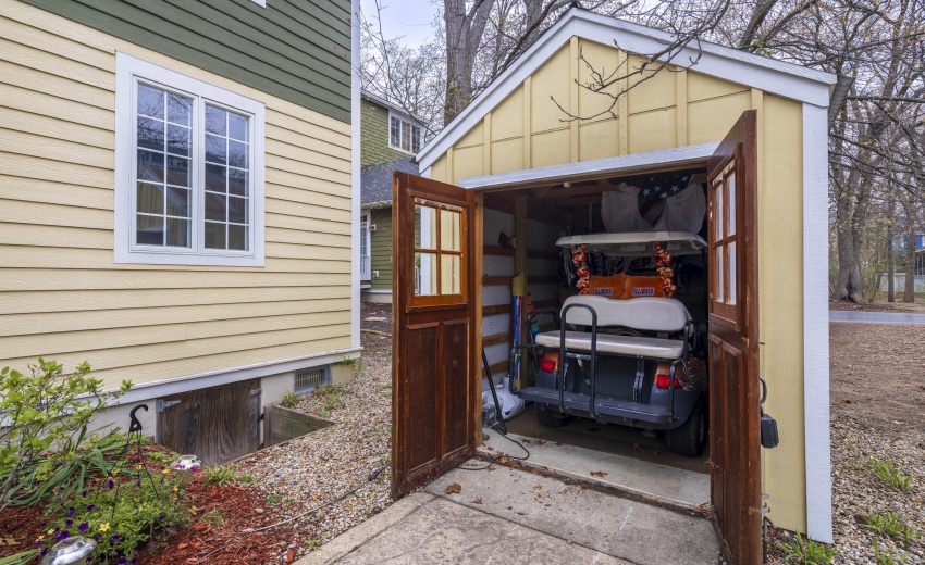 PShackCottageCamp0011