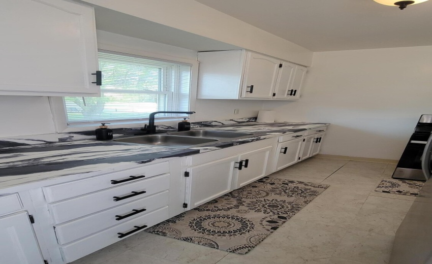kitchen pic 1