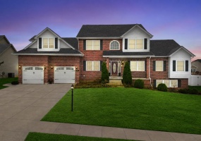 2155 Walker Drive, Valparaiso, Indiana, 5 Bedrooms Bedrooms, 10 Rooms Rooms,5 BathroomsBathrooms,Residential,For Sale,Walker,NRA838203