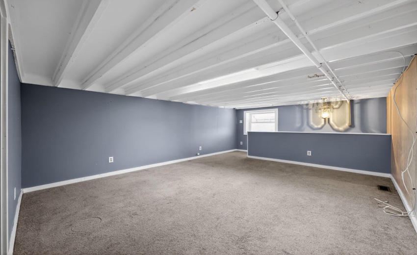 28_7235_Calumet_Ave_Hammond_IN_46324-Oth