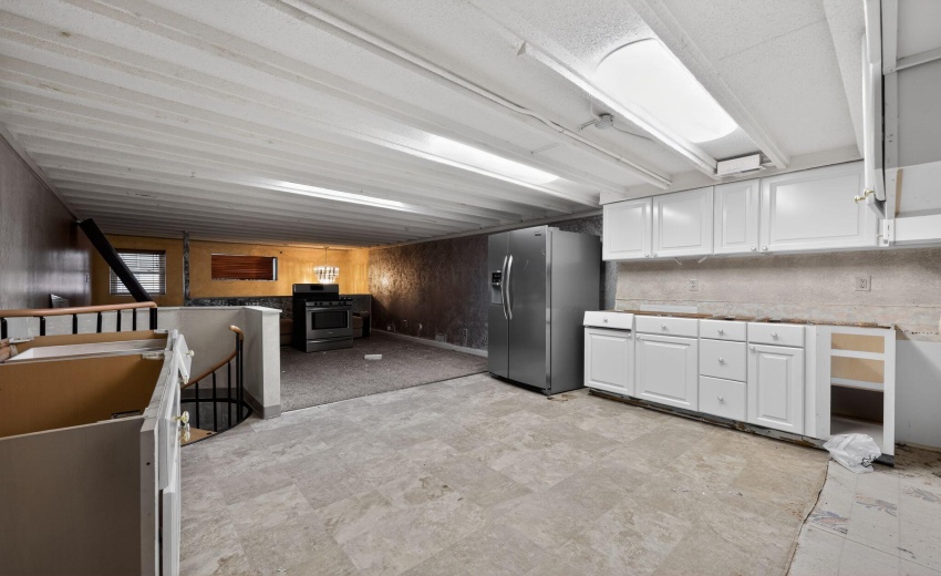 16_7235_Calumet_Ave_Hammond_IN_46324-Kit
