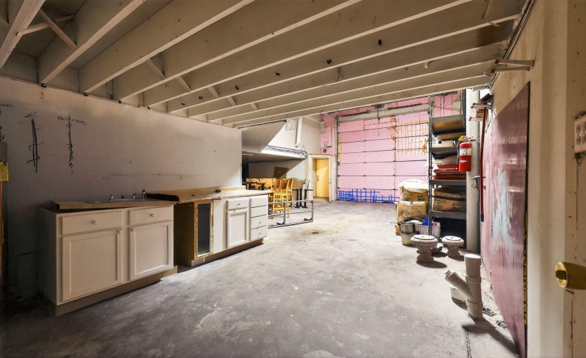 30_7235_Calumet_Ave_Hammond_IN_46324-Oth