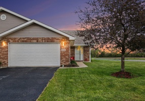 9096 Carolina Court, Merrillville, Indiana, 2 Bedrooms Bedrooms, 5 Rooms Rooms,2 BathroomsBathrooms,Residential,For Sale,Carolina,NRA838222