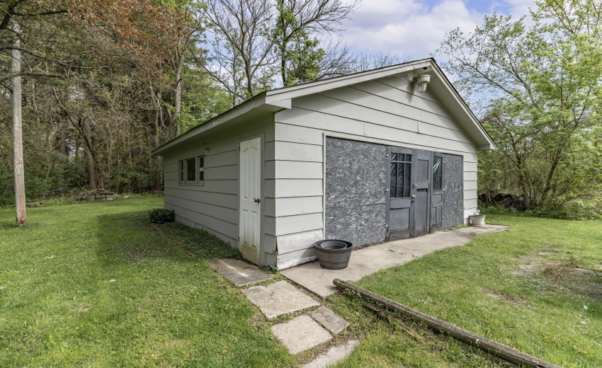 6269 Cleveland St-9
